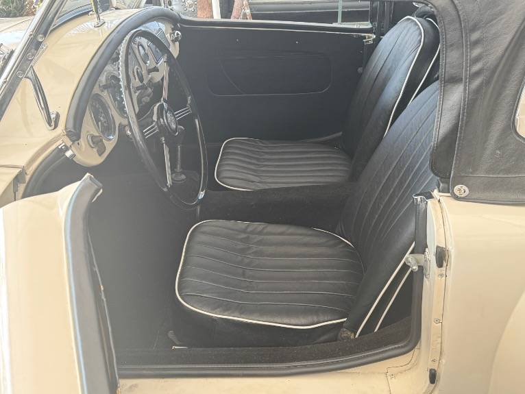 Mg-mga-1957-10