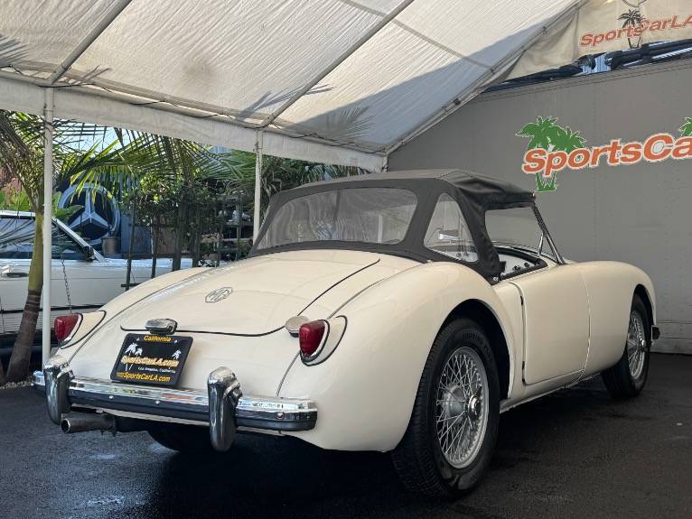 Mg-mga-1957-19