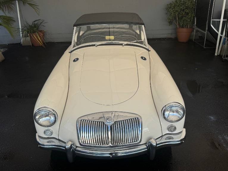 Mg-mga-1957-6