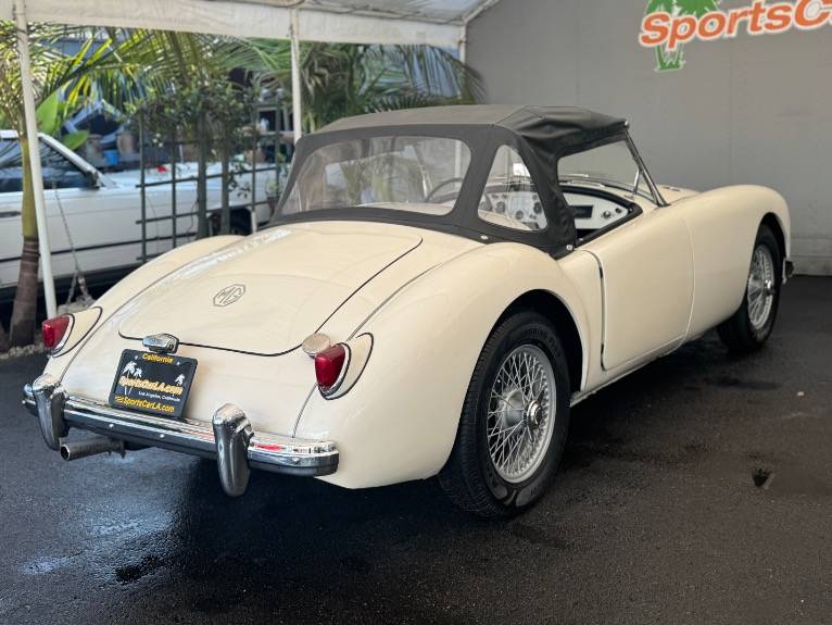 Mg-mga-1957-7