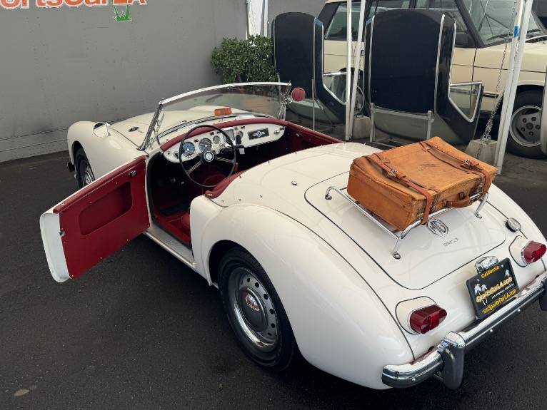 Mg-mga-1962-33