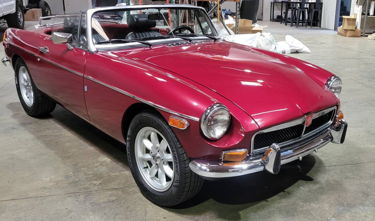 Mg-mgb-1974-red