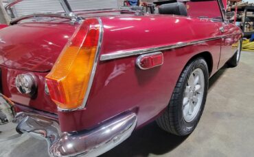 Mg-mgb-1974-red-8