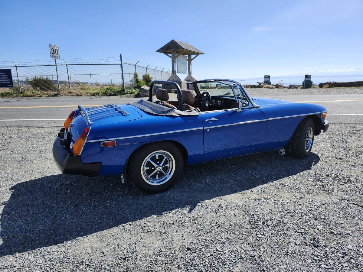 Mg-mgb-1977-blue-1