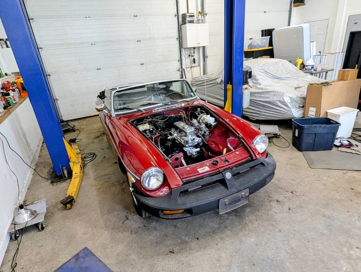 Mg-mgb-1980-red
