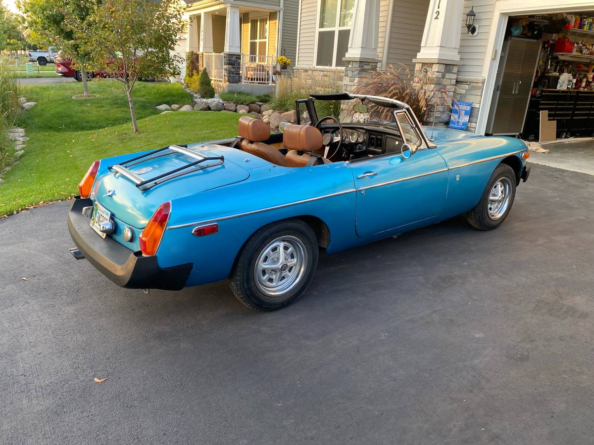 Mg-mgb-convertible-1974-blue-2