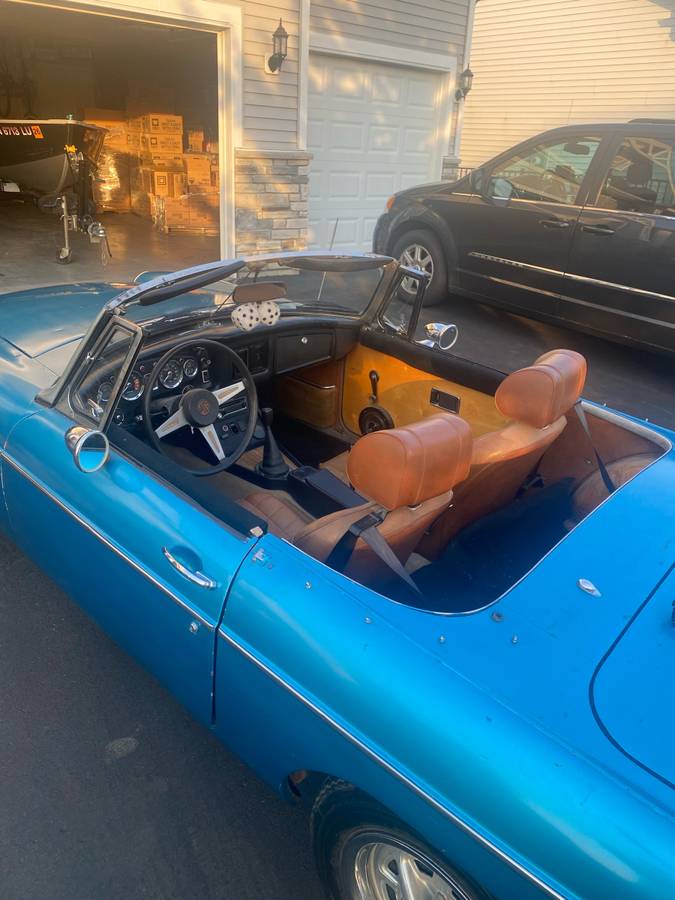 Mg-mgb-convertible-1974-blue-6