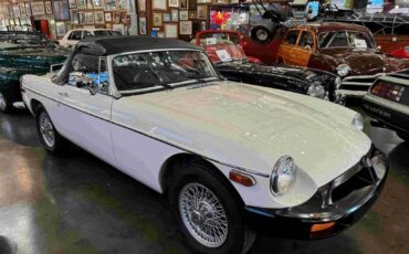 Mg-mgb-mk-iv-roadster-1979-white-5