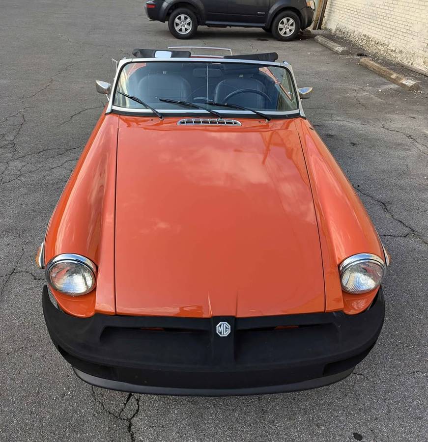 Mg-mgb-roadster-1978-orange