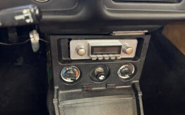 Mg-mgb-roadster-1980-green-114