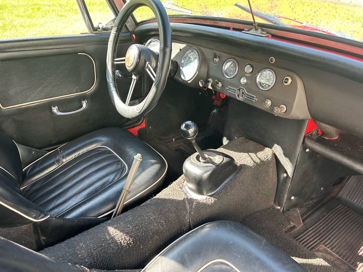 Mg-midget-1964-red-16