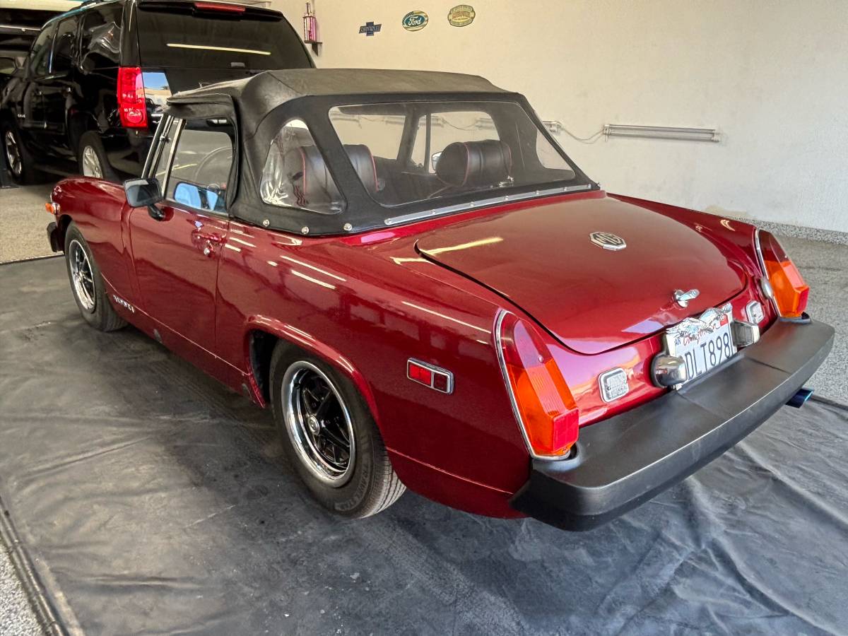 Mg-midget-1975-red-18
