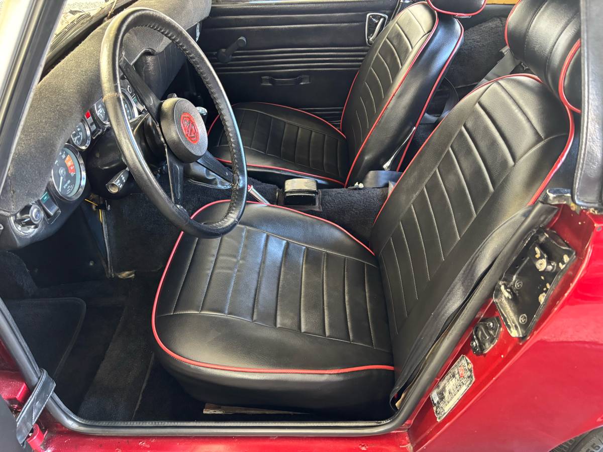 Mg-midget-1975-red-42