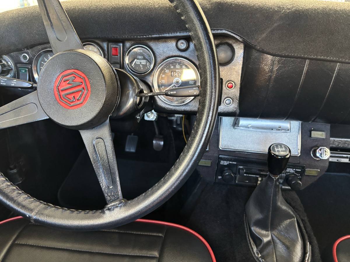 Mg-midget-1975-red-72