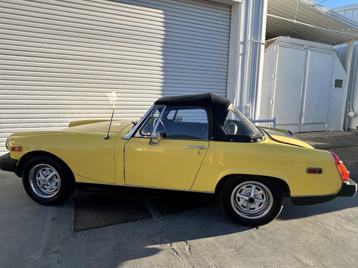 Mg-midget-1979-yellow-18