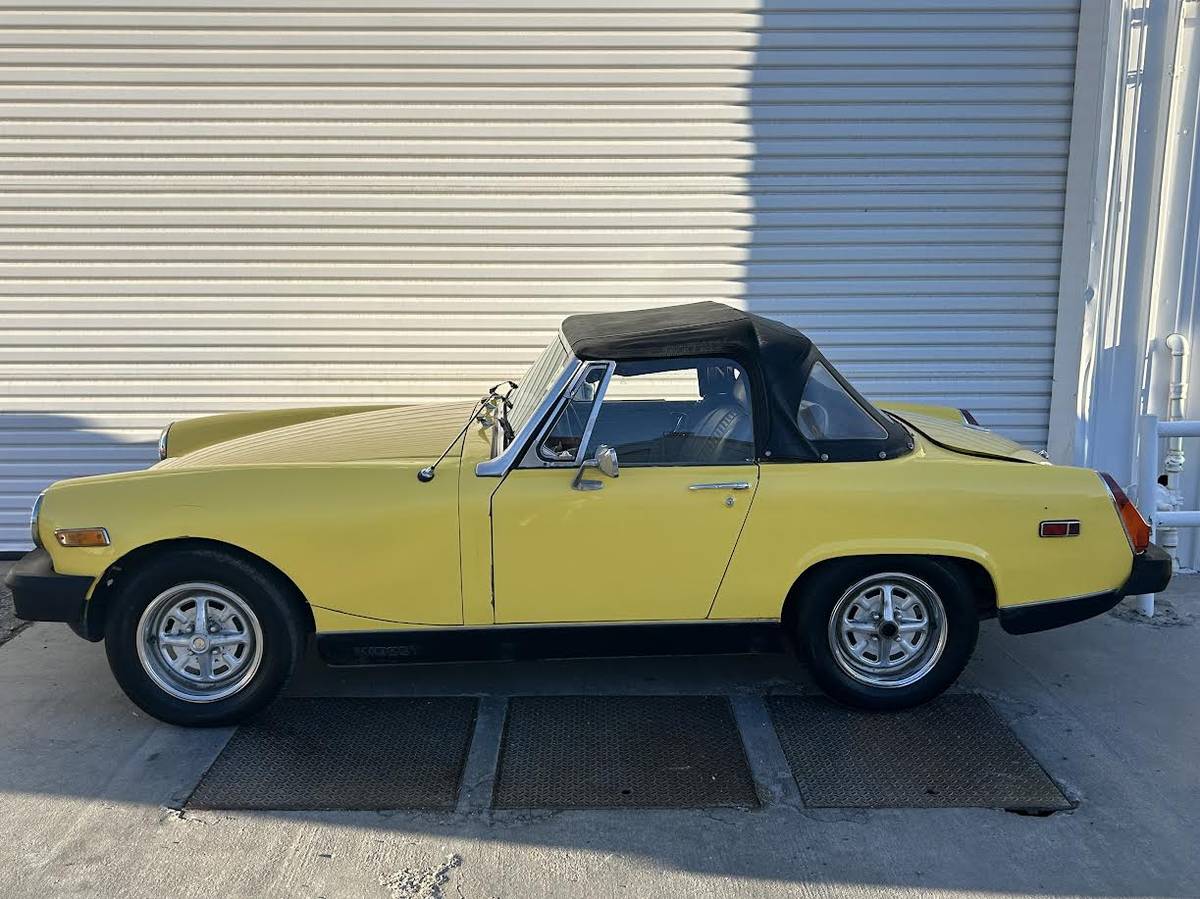 Mg-midget-1979-yellow-2