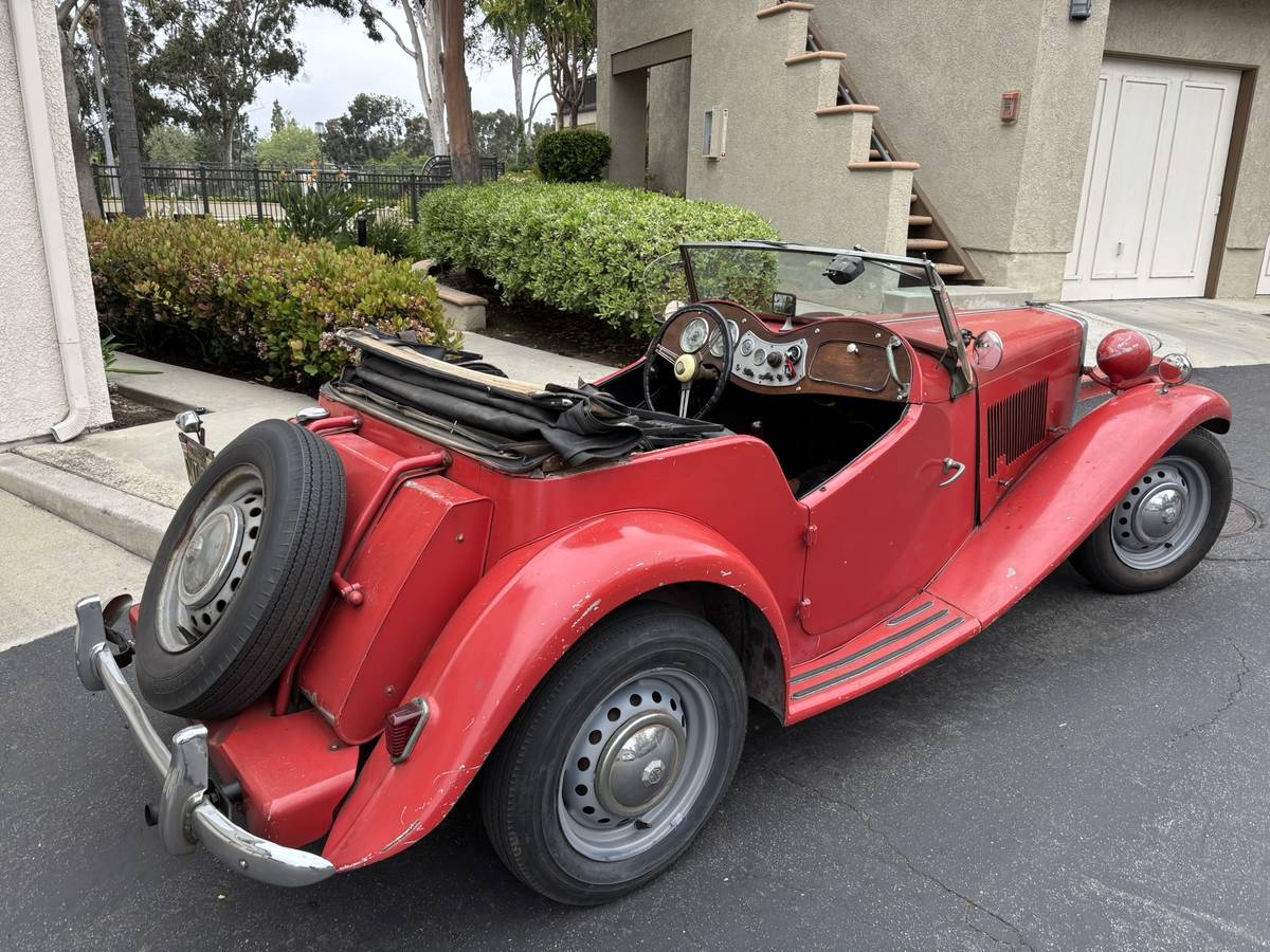 Mg-td-1953-red
