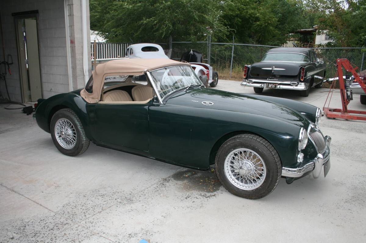 Mga-roadster-1960