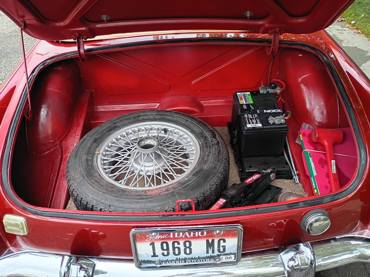 Mgb-convertible-1968-4