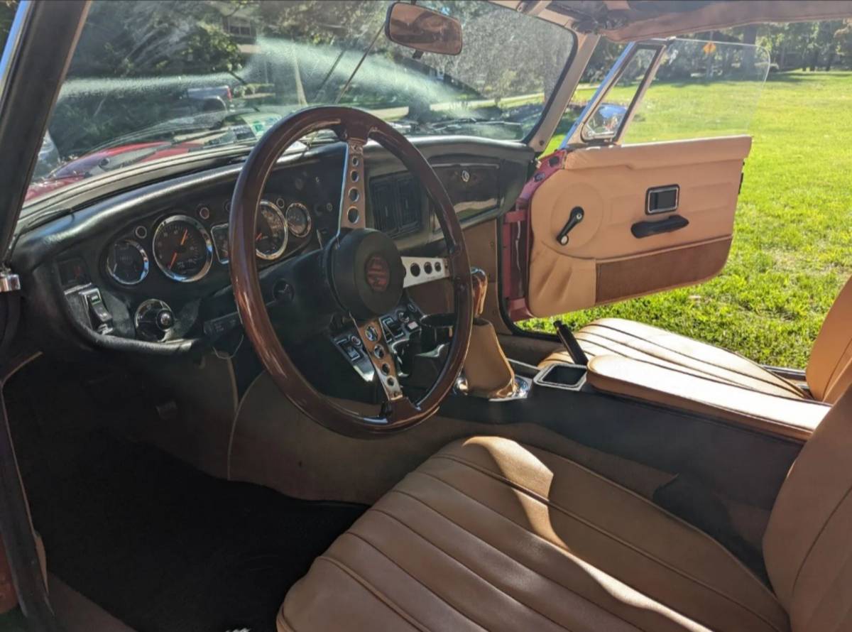 Mgb-convertible-1971-red-5
