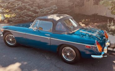 Mgb-convertible-1972-blue-1