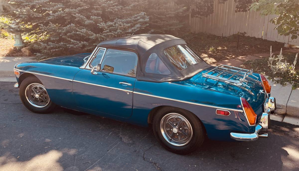 Mgb-convertible-1972-blue-1