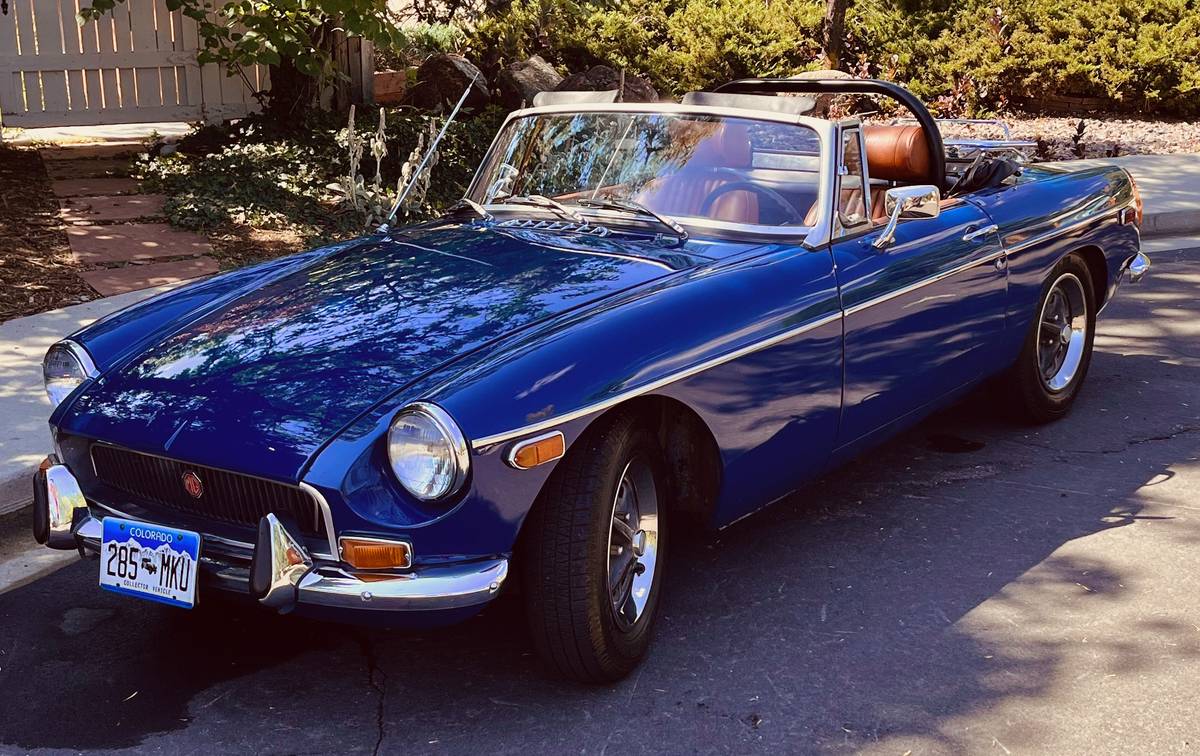 Mgb-convertible-1972-blue