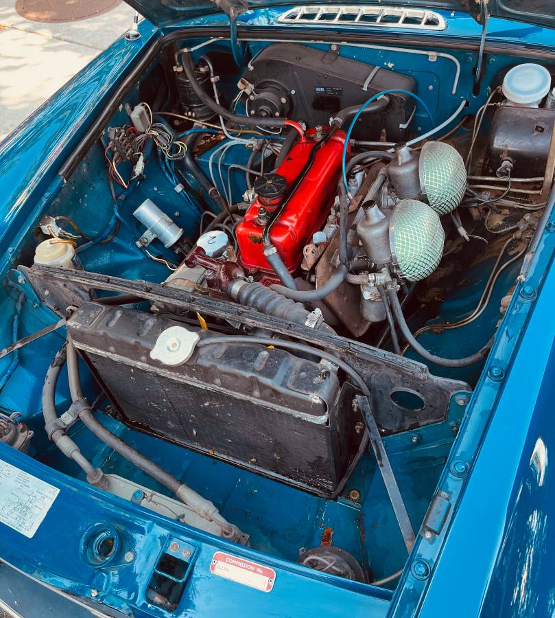 Mgb-convertible-1972-blue-4