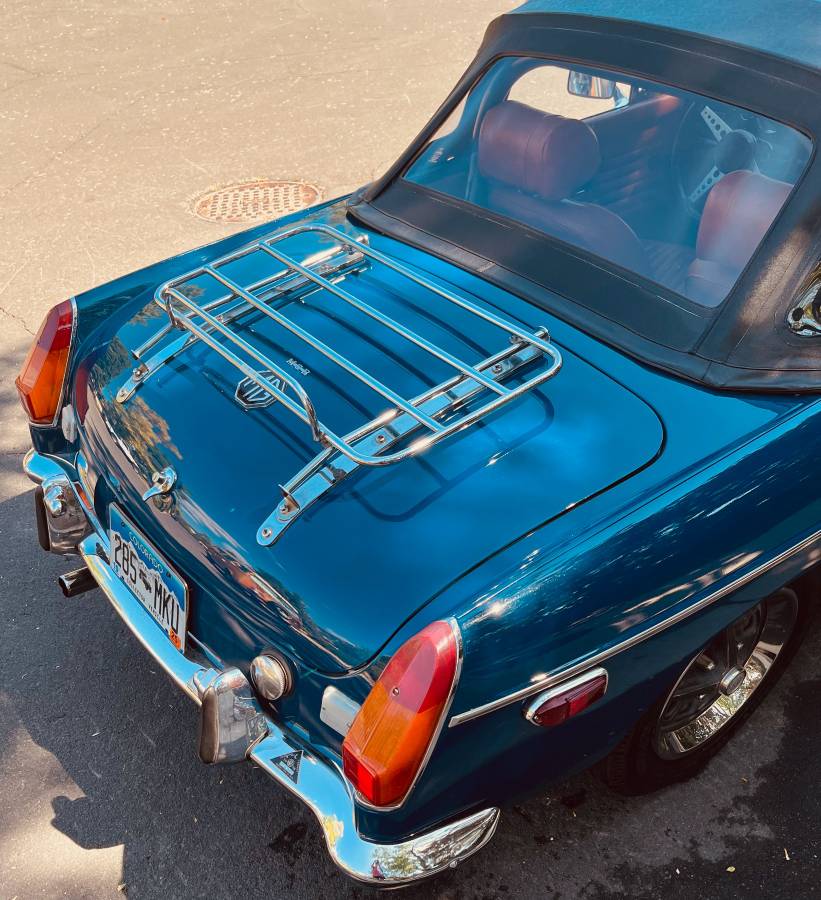 Mgb-convertible-1972-blue-5