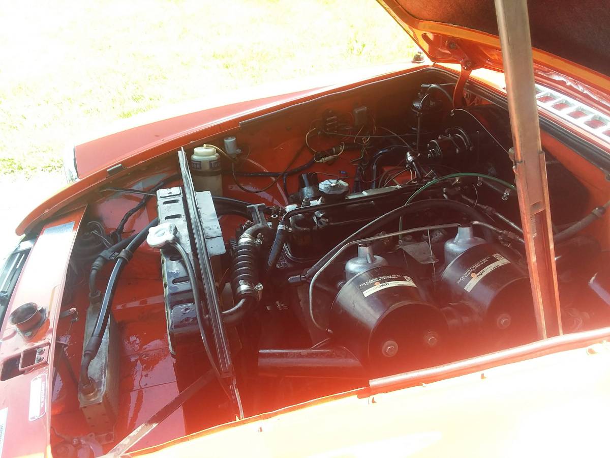 Mgb-convertible-1972-orange-14