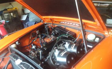 Mgb-convertible-1972-orange-15