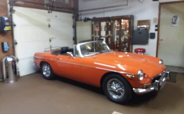 Mgb-convertible-1972-orange-6