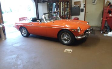 Mgb-convertible-1972-orange-7
