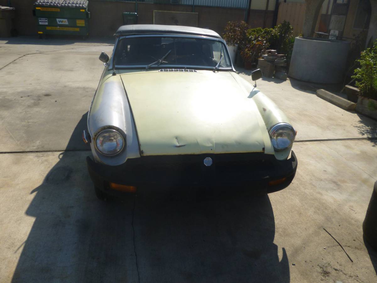 Mgb-convertible-1974-2
