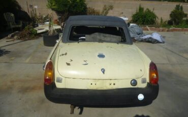 Mgb-convertible-1974-6