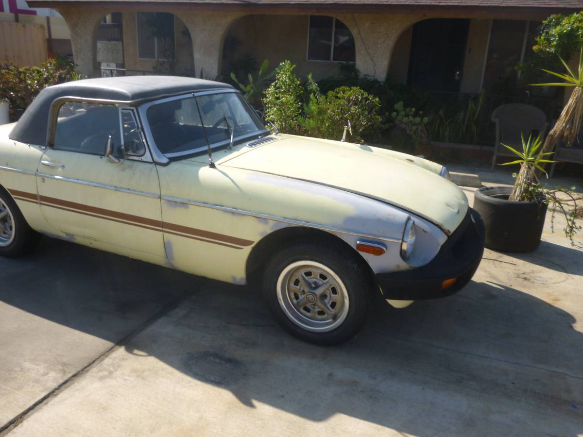 Mgb-convertible-1974
