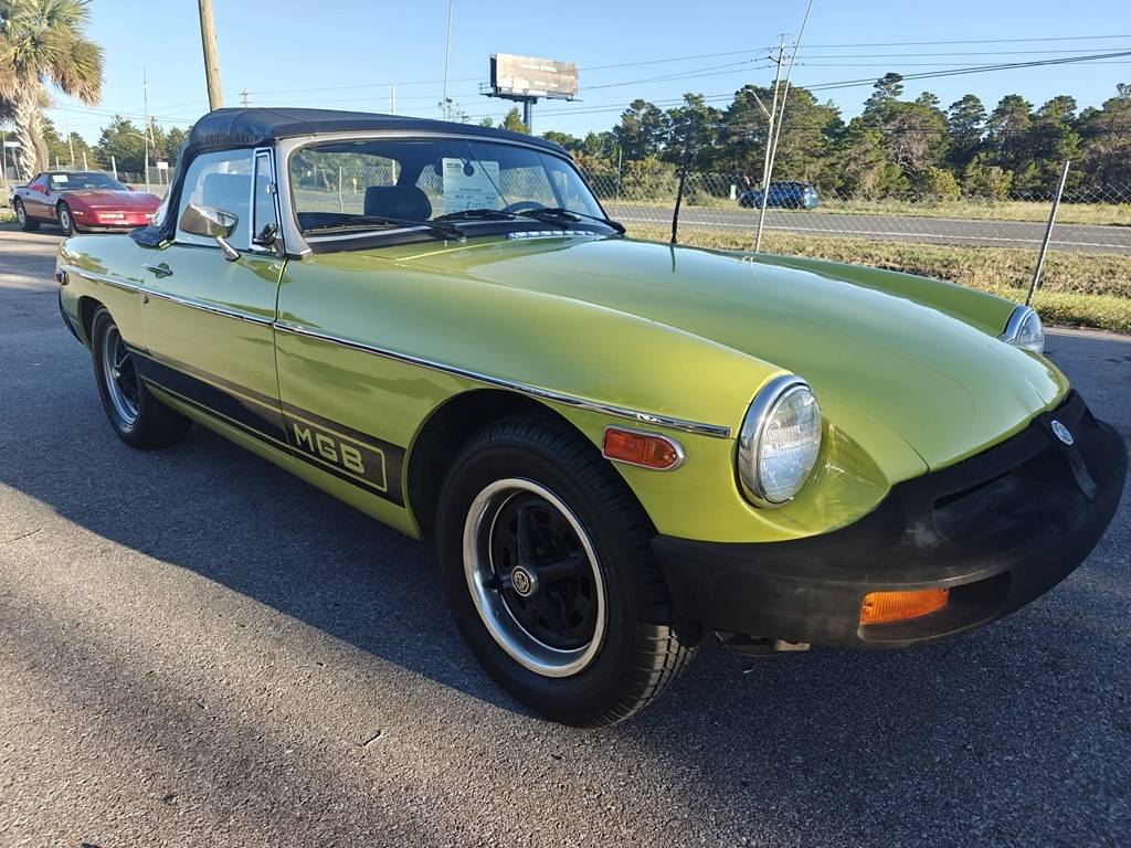 Mgb-convertible-1975-yellow-1