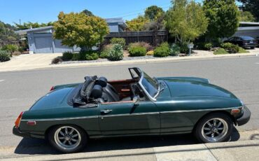 Mgb-convertible-1976-green-2
