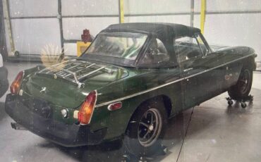 Mgb-convertible-1977-green-2