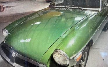 Mgb-convertible-1977-green