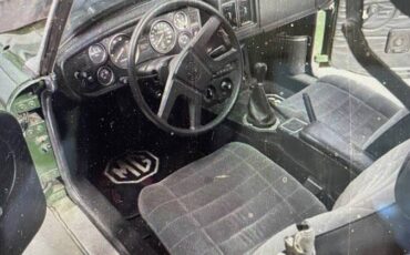 Mgb-convertible-1977-green-6
