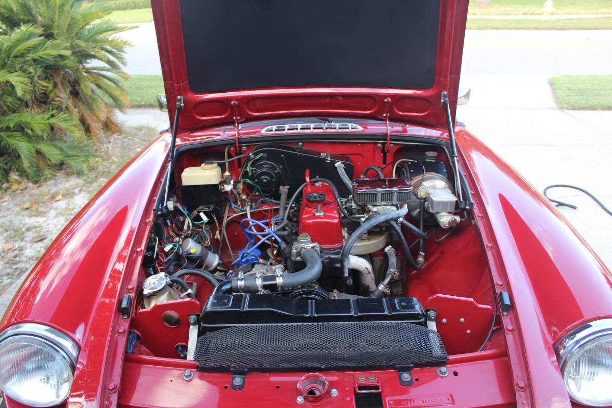 Mgb-convertible-1980-red-3