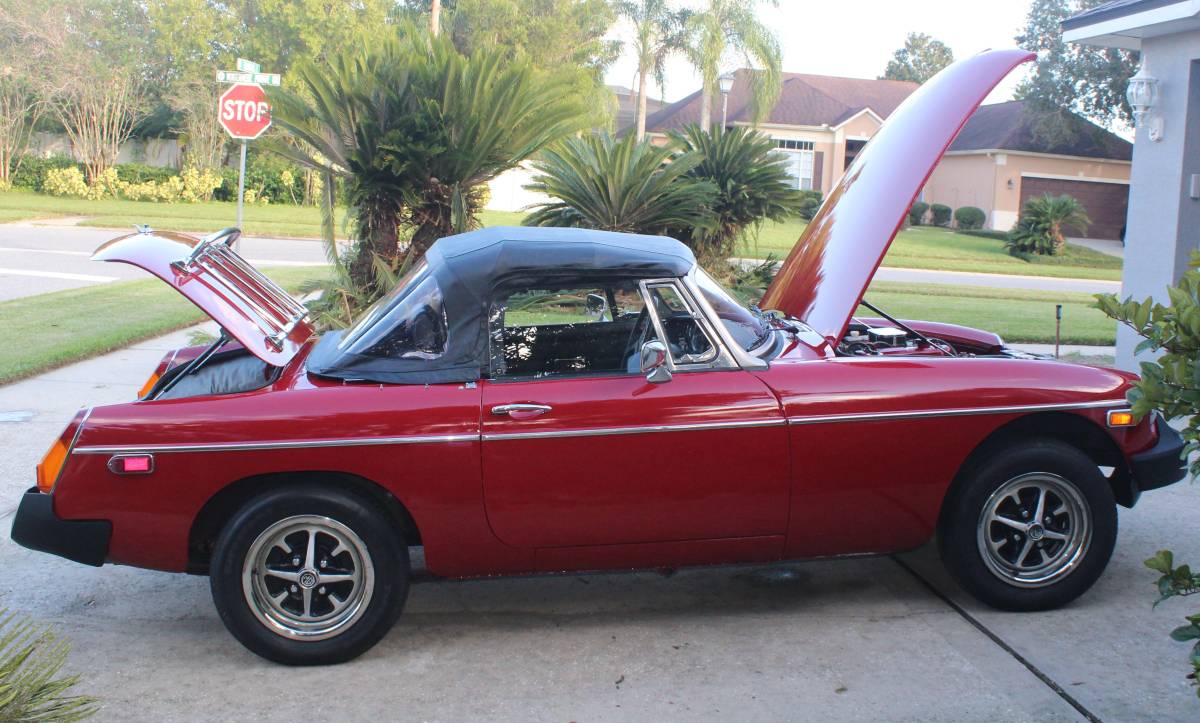Mgb-convertible-1980-red-5
