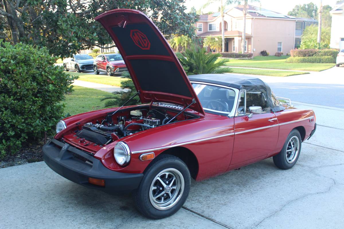 Mgb-convertible-1980-red-7