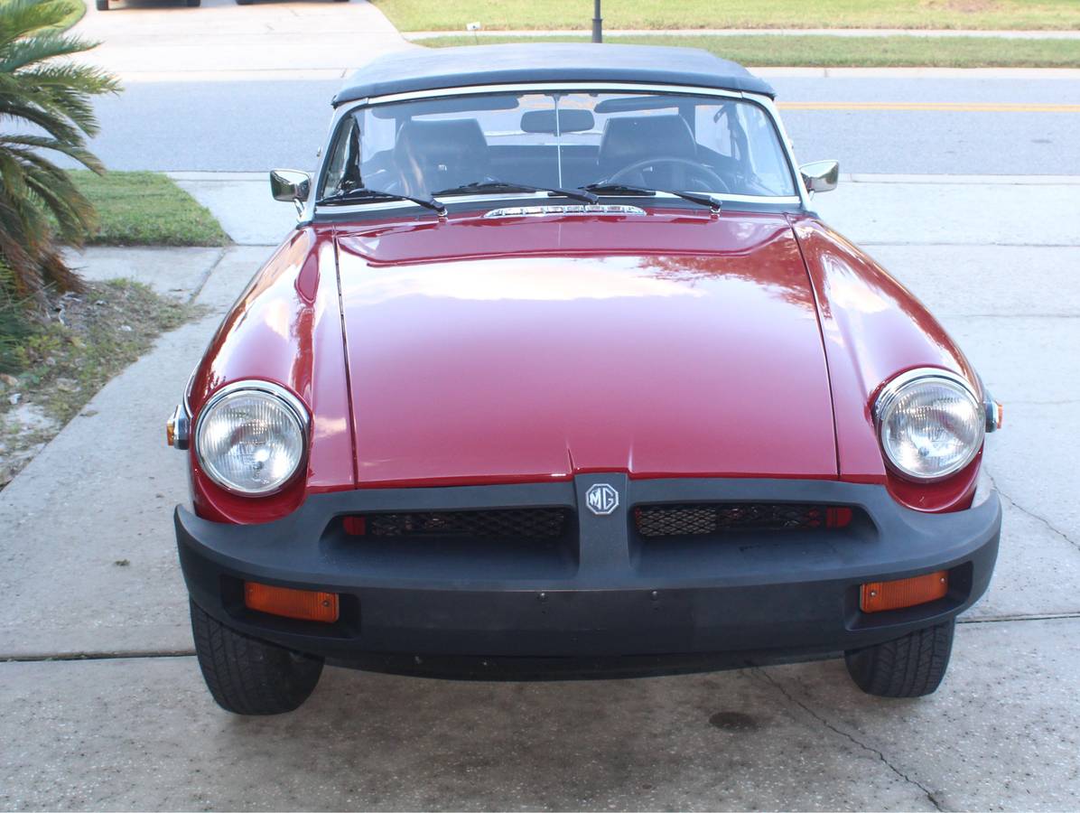 Mgb-convertible-1980-red-8