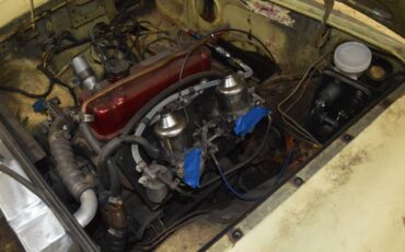 Mgb-gt-1969-yellow-4