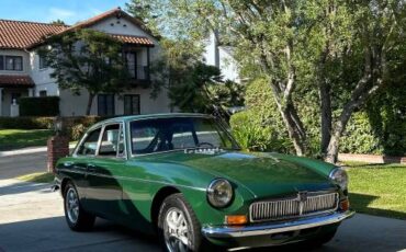 Mgb-gt-1973-green