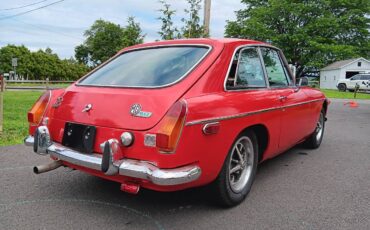 Mgb-gt-1973-red-15