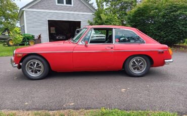 Mgb-gt-1973-red-2