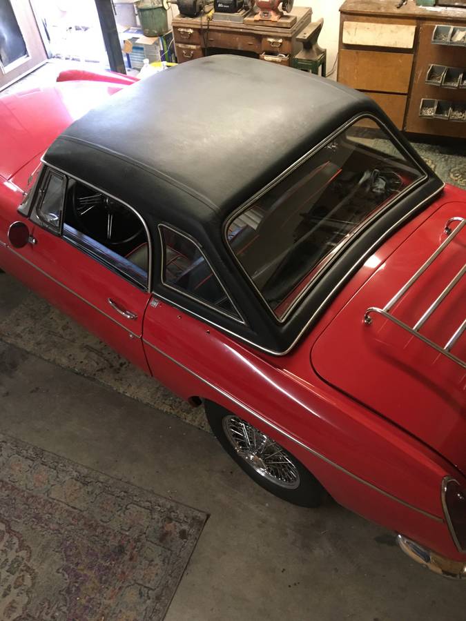 Mgb-roadster-1965-red-11